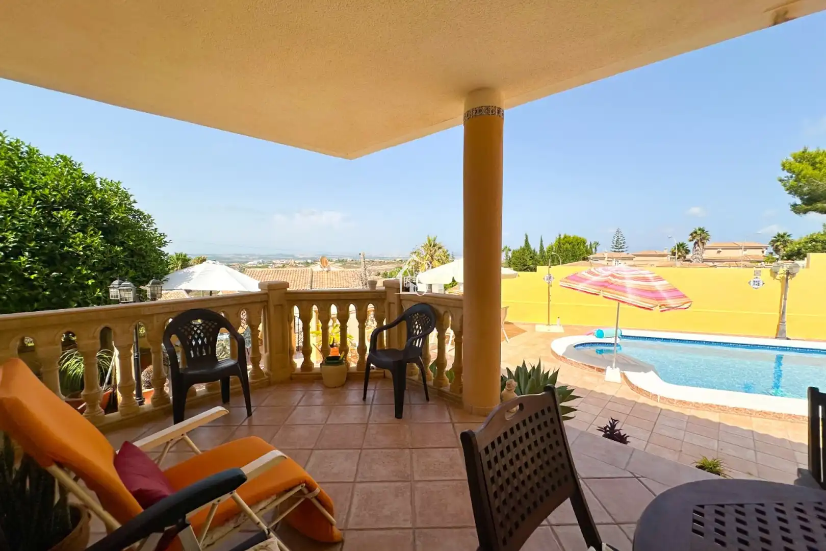 Terrasse von Country house zur Miete in San Miguel de Salinas mit Klimaanlage, Privatgarten und Terrasse
