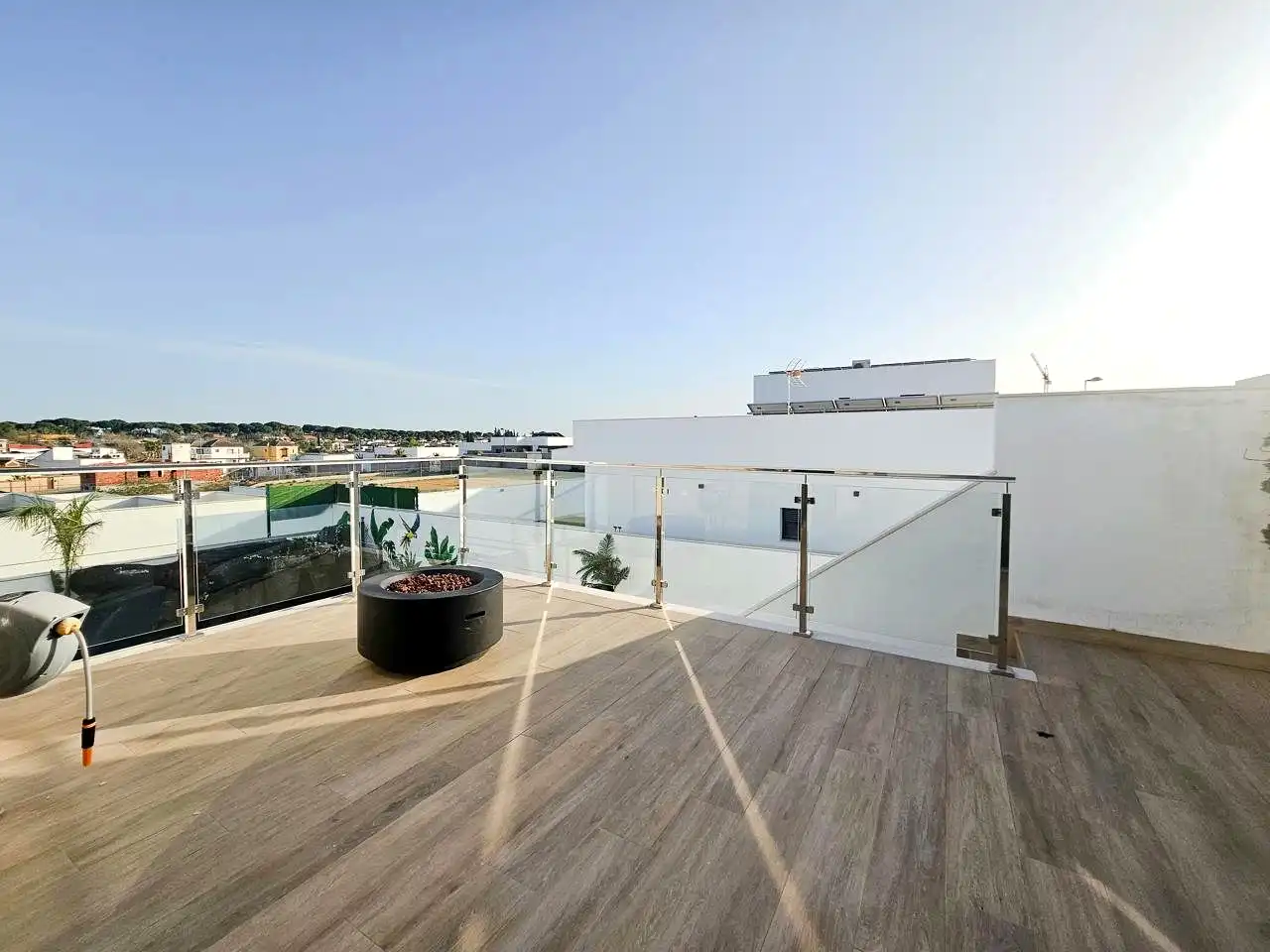 Terrassa de Casa o xalet en venda en Alcalá de Guadaira amb Aire condicionat, Jardí privat i Terrassa