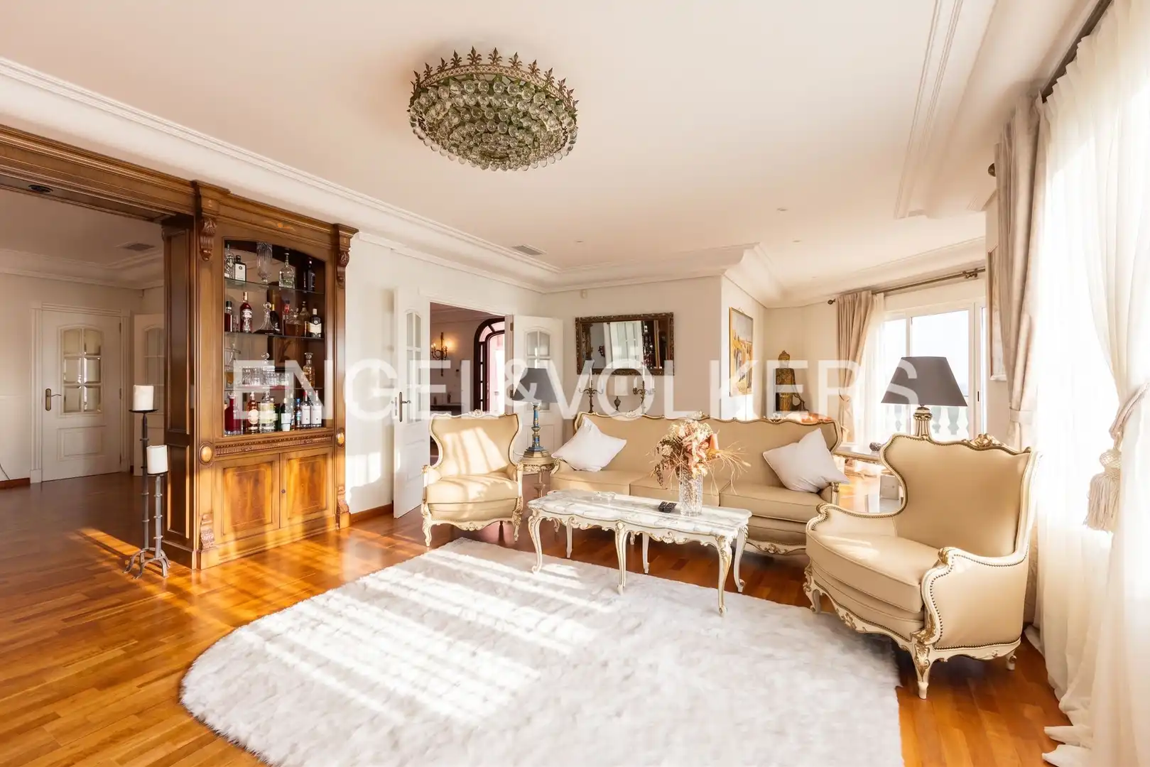 Sala d'estar de Casa o xalet en venda en Oropesa del Mar / Orpesa amb Aire condicionat, Calefacció i Jardí privat