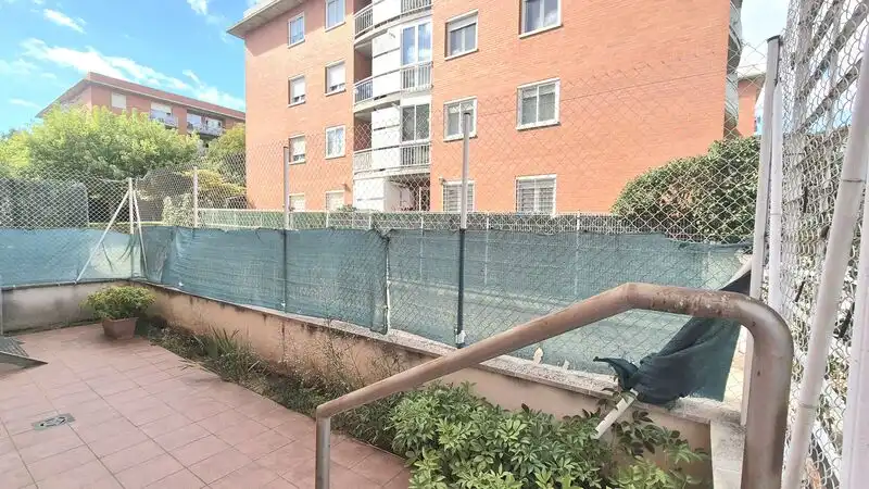 Vista exterior de Pis en venda en Mendillorri