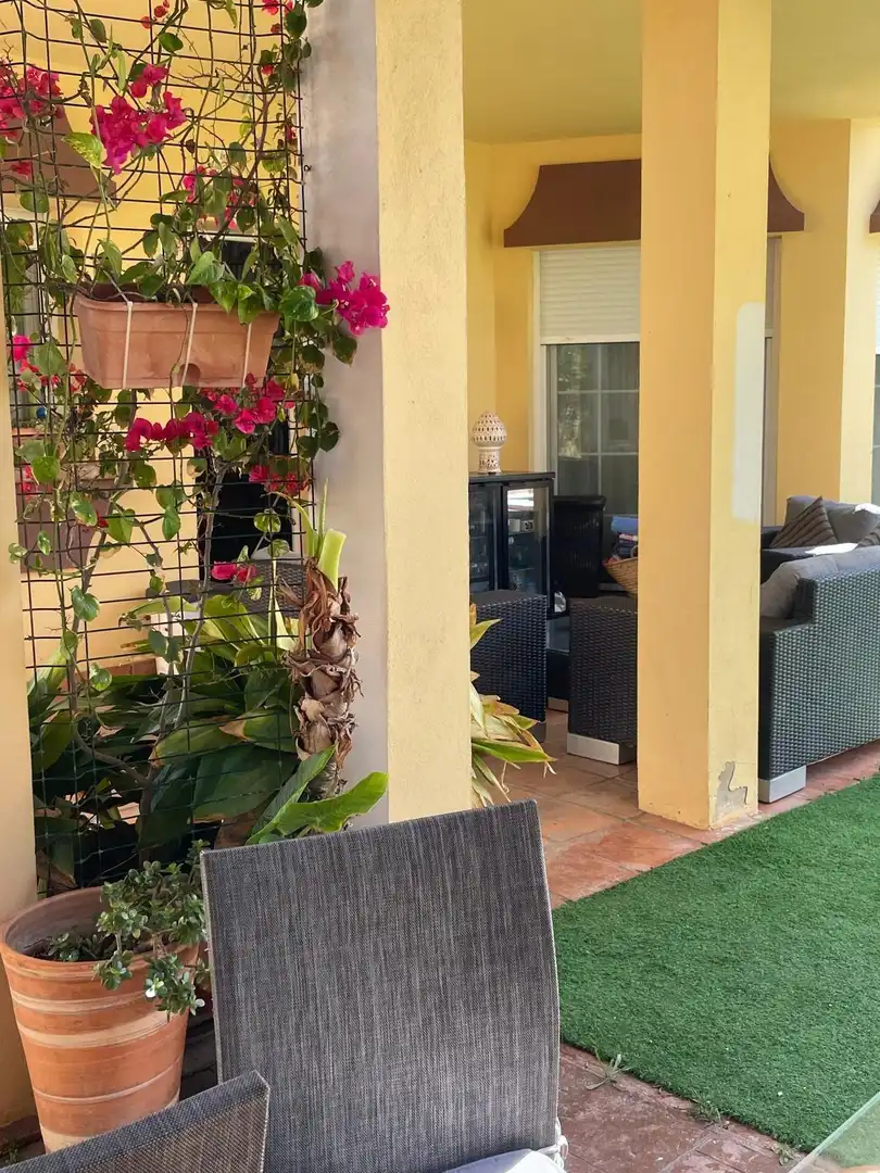 Terrace of Houses for sale in Algeciras  with Air Conditioner, Private garden and Swimming Pool