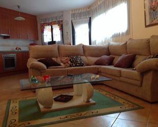 House or chalet for sale in Cihuri