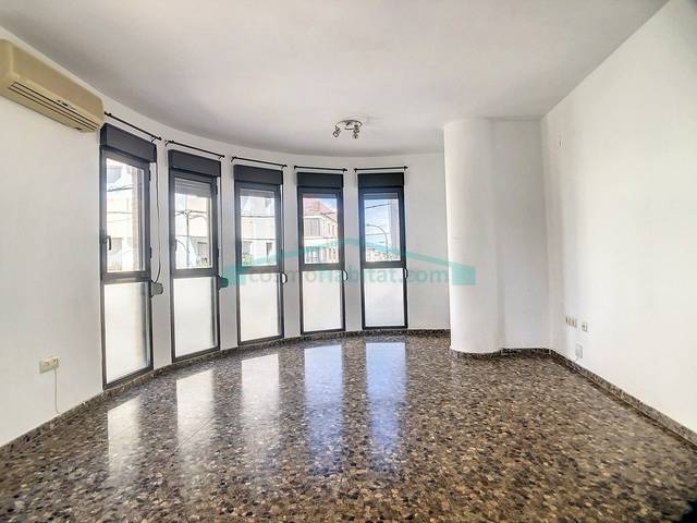 Piso en Alquiler en Pueblo