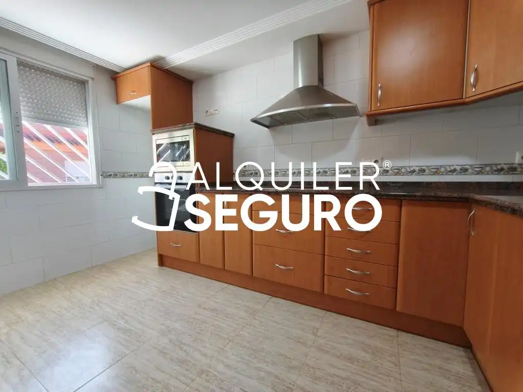 Chalet con piscina en alquiler en Alcalde Ramón Orts Galán, imagen 13