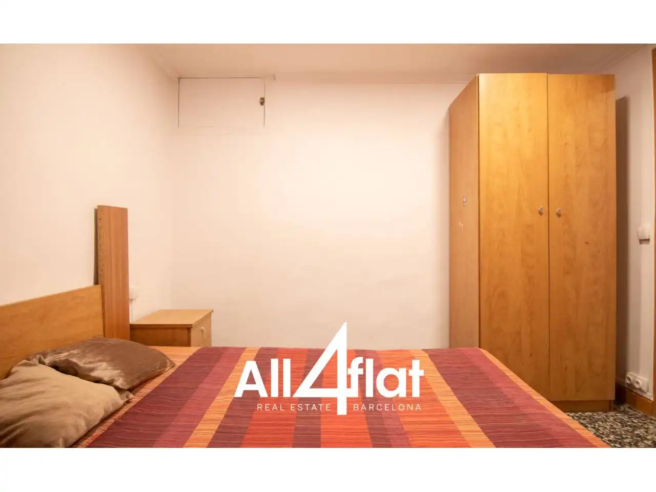 Bedroom of Flat for rent in Barcelona  with Air Conditioner, Heating and Furnished