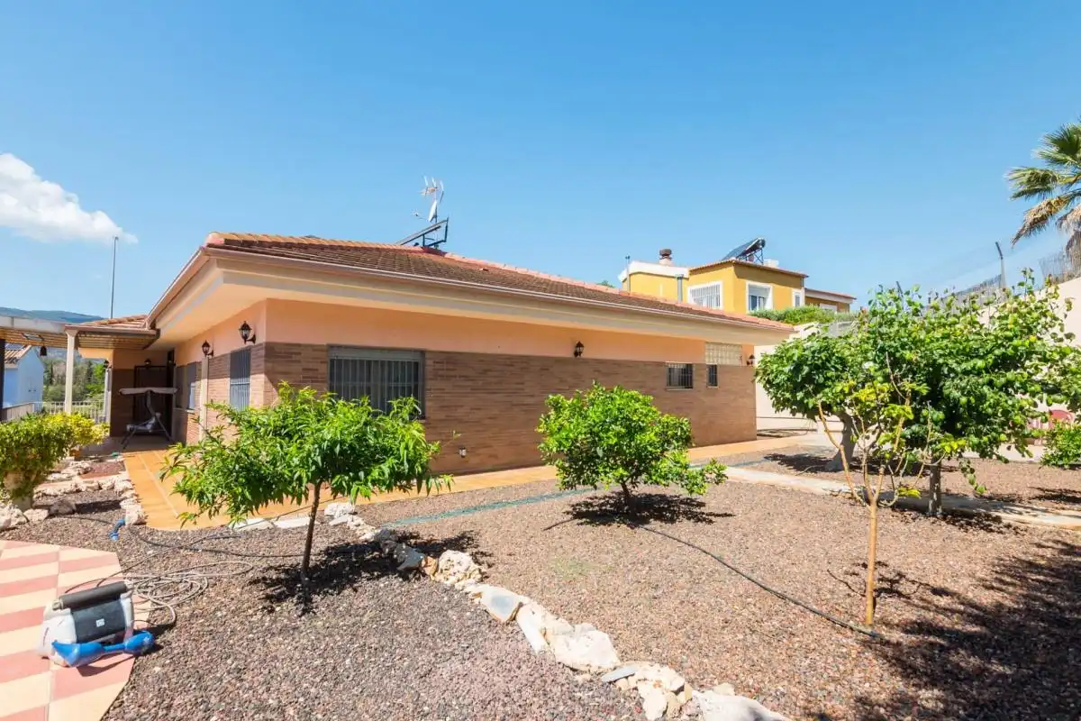 Vista exterior de Casa o xalet en venda en Murcia amb Aire condicionat, Calefacció i Jardí privat