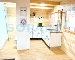 Cuina de Casa o xalet de lloguer en Villanueva de la Cañada amb Aire condicionat, Calefacció i Jardí privat