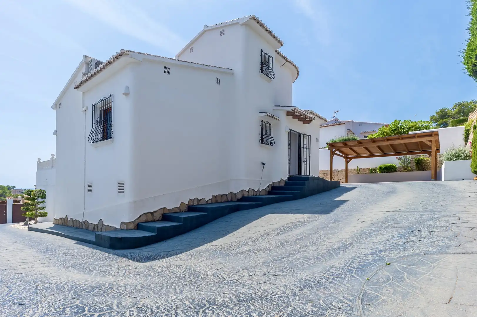 Außenansicht von Haus oder Chalet zum Verkauf in Moraira