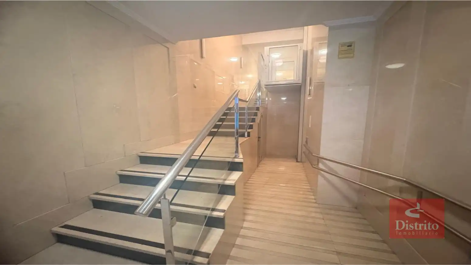Piso en venta en Santander con Calefacción