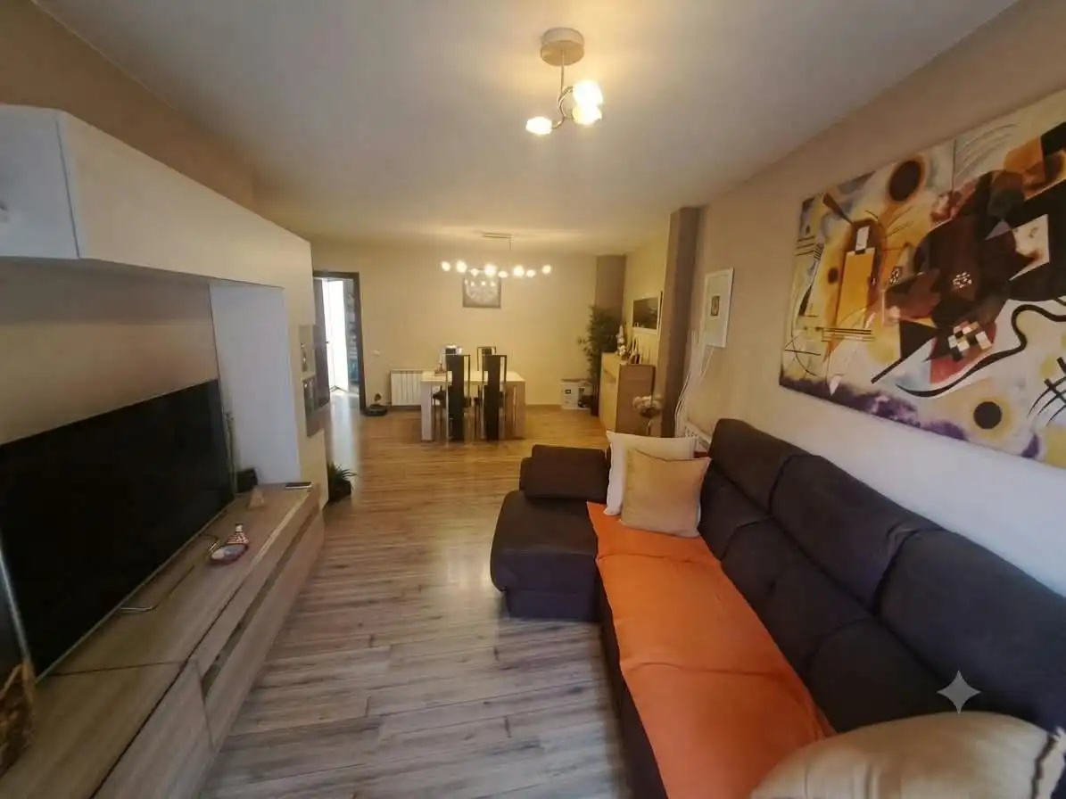 Living room of Flat for sale in Rubí  with Air Conditioner, Heating and Balcony