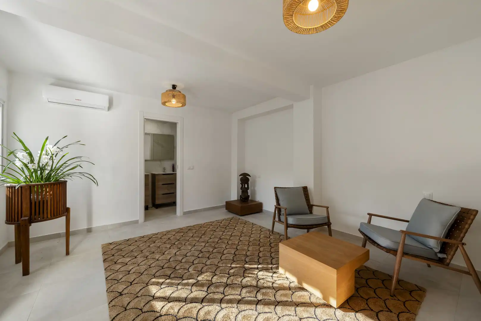 Living room of Houses for sale in Mijas  with Air Conditioner, Private garden and Terrace