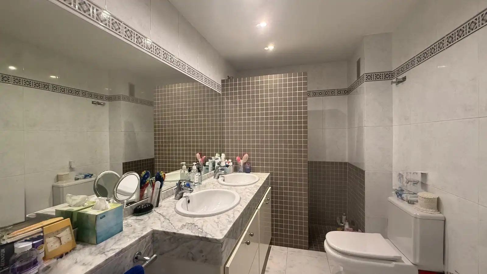 Baño de Casa adosada en venta en Palafrugell con Aire acondicionado, Calefacción y Jardín privado