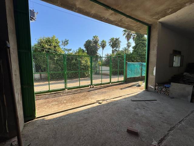 Nave industrial en Venta en San Jerónimo - La Bachillera