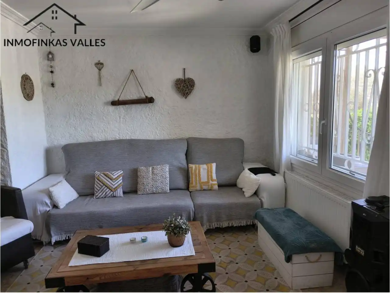 Living room of Houses for sale in Santa Eulàlia de Ronçana  with Air Conditioner, Heating and Private garden