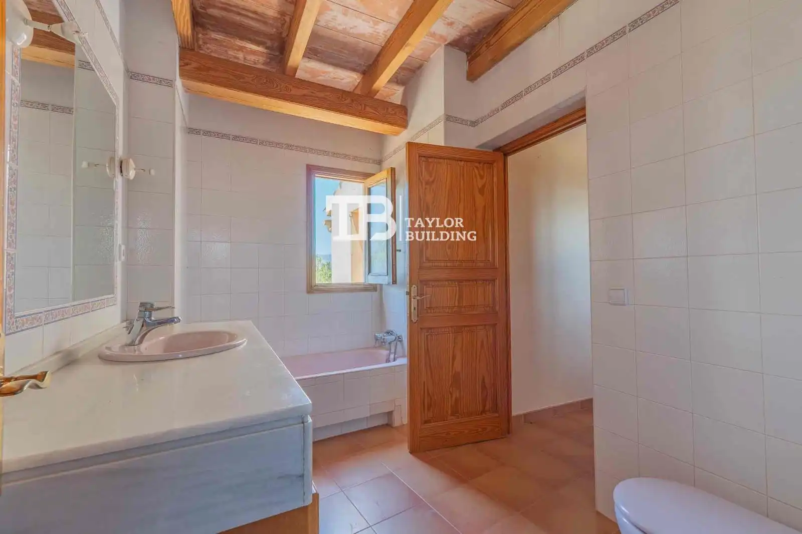 Bany de Casa o xalet en venda en Marratxí amb Terrassa, Traster i Piscina