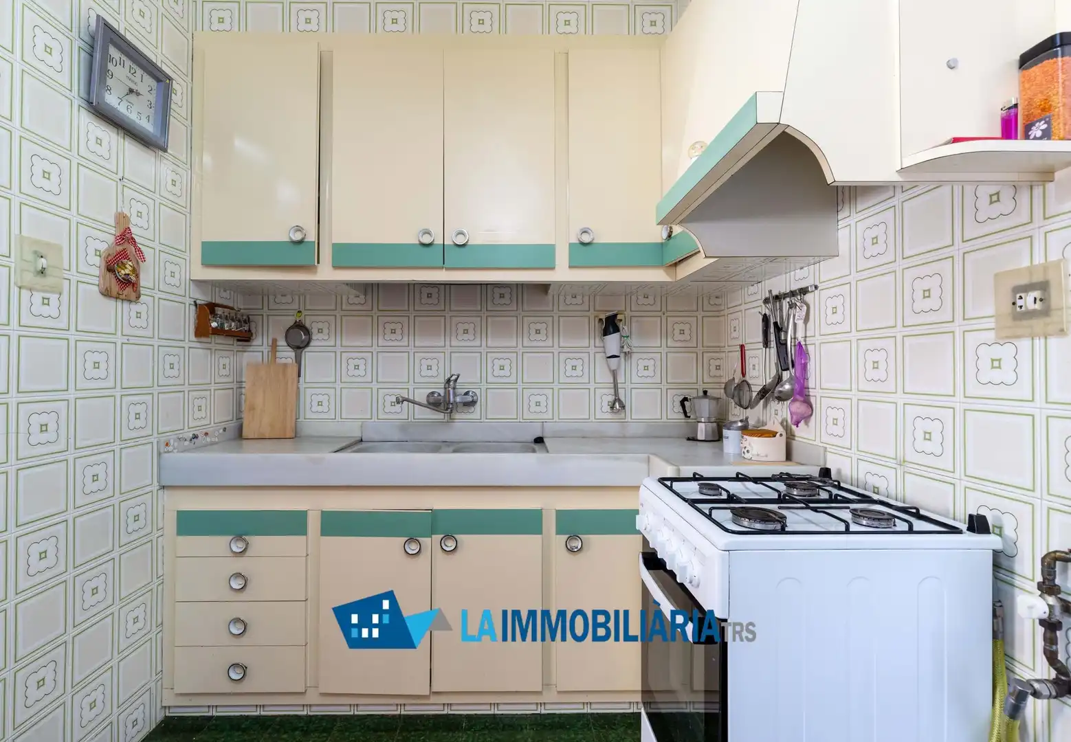 Cocina de Piso en venta en Terrassa con Calefacción