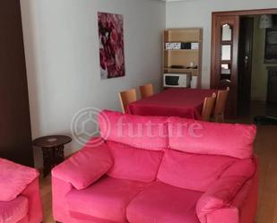 Living room of Flat to rent in Salamanca Capital  with Heating and Balcony