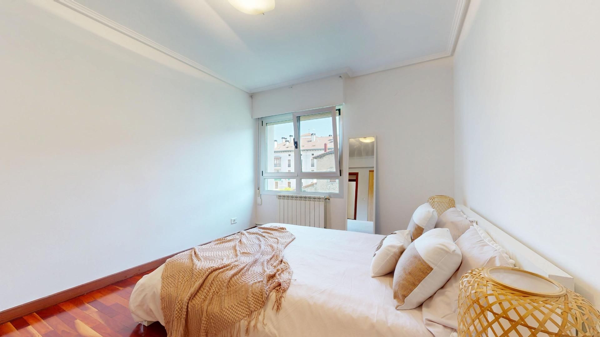 Bedroom of Flat for sale in Valle de Mena  with Heating