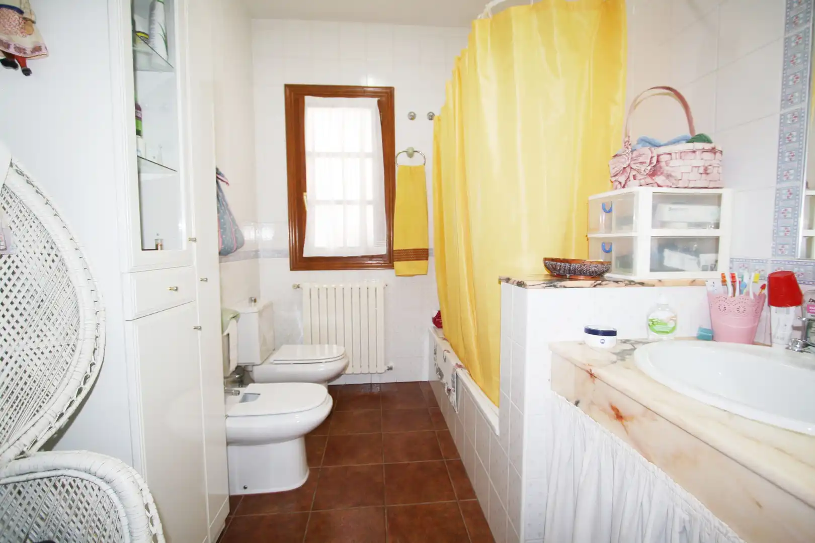 Bany de Casa o xalet en venda en Albacete amb Aire condicionat, Jardí privat i Terrassa
