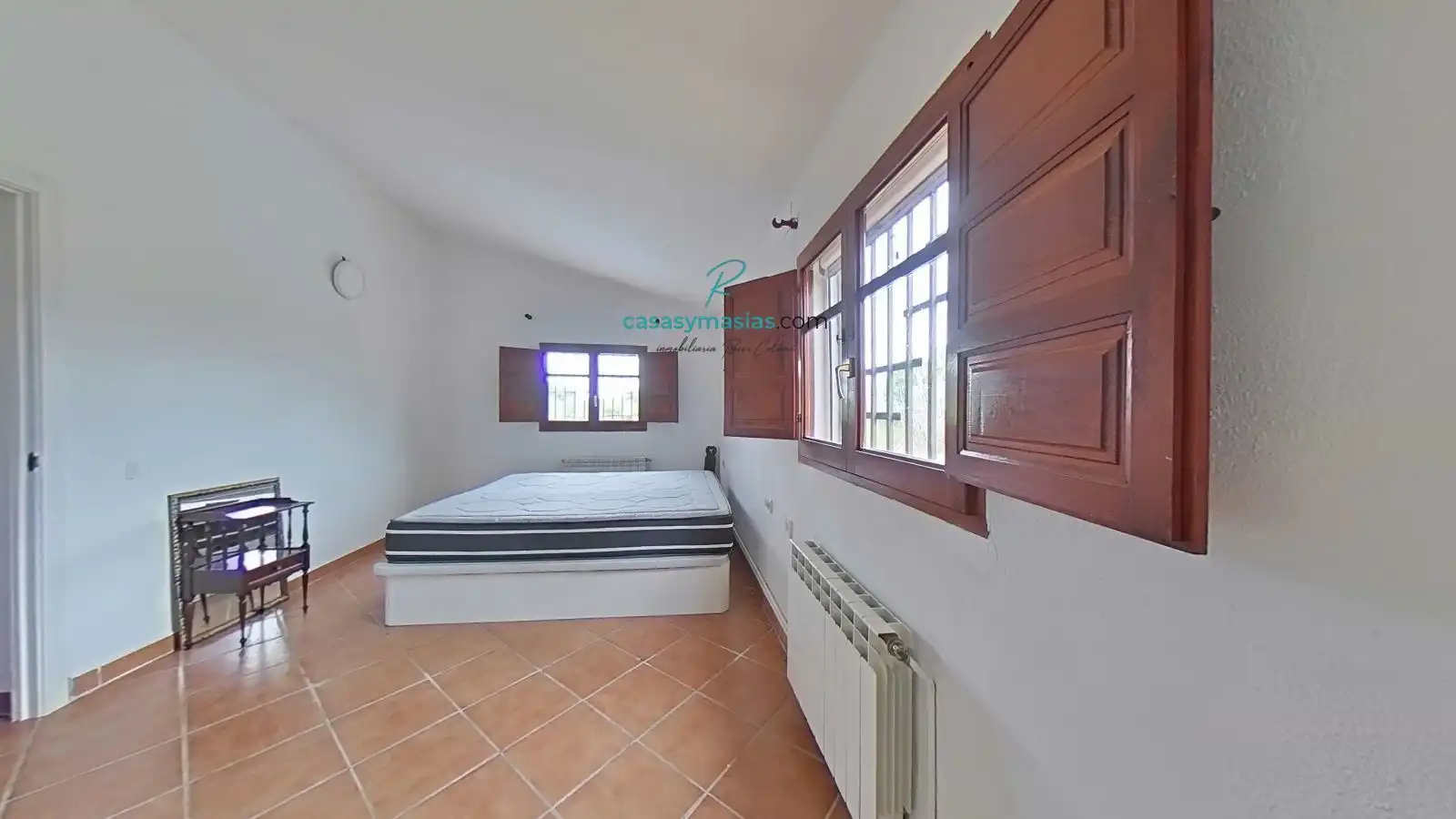 Country homes for sale in Alió  with Air Conditioner, Heating and Private garden