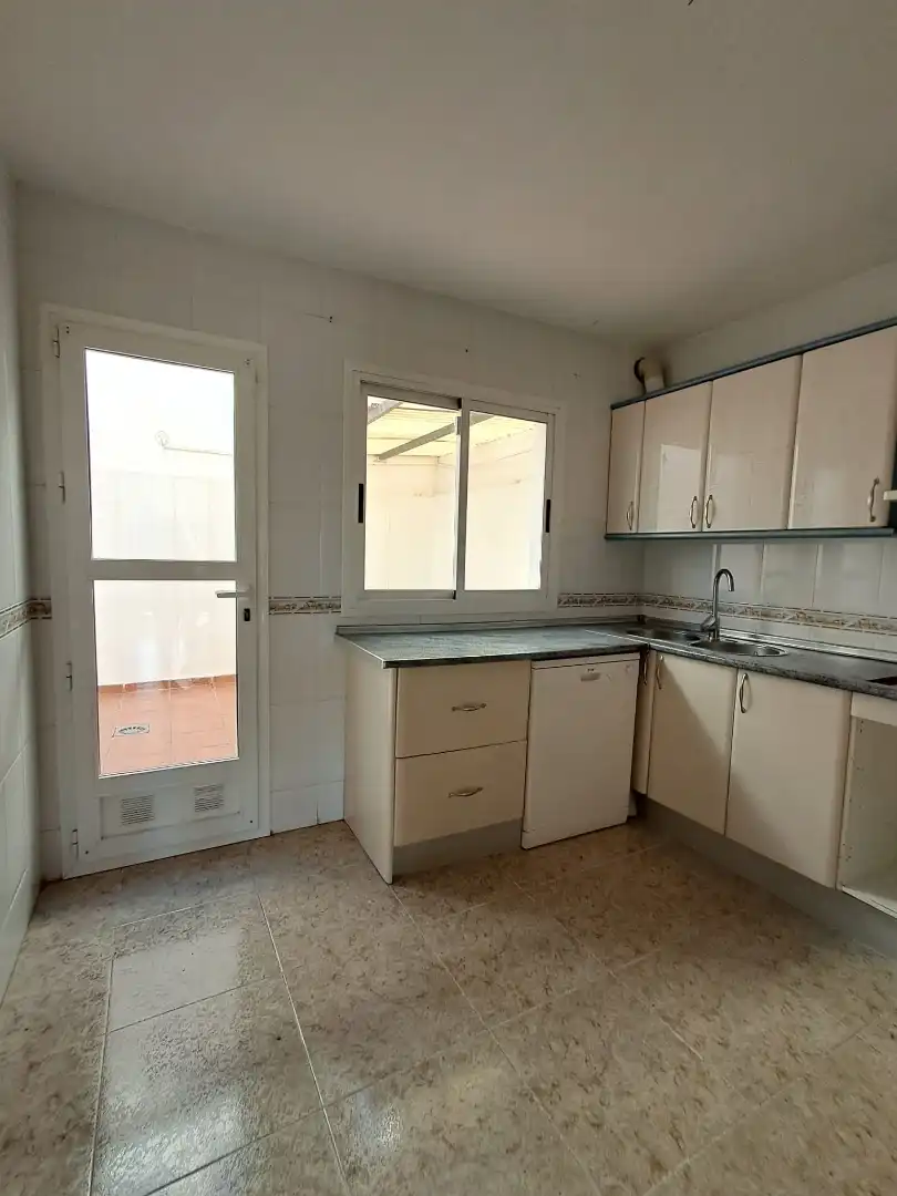 Kitchen of Detached homes for sale in Roquetas de Mar  with Terrace and Community pool