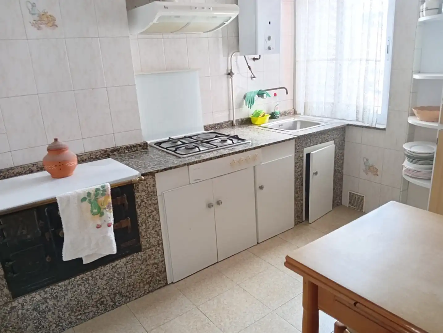 Cocina de Piso en venta en Avilés con Parquet