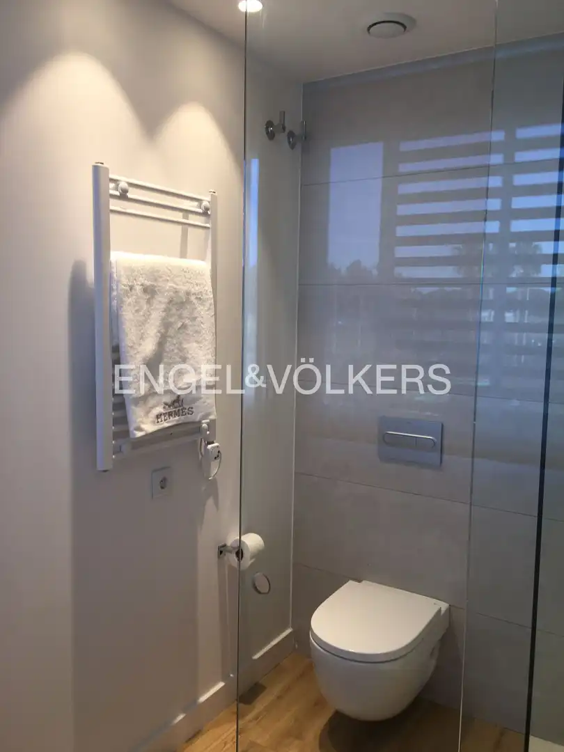 Baño de Casa o chalet de alquiler en Gavà con Aire acondicionado, Calefacción y Jardín privado