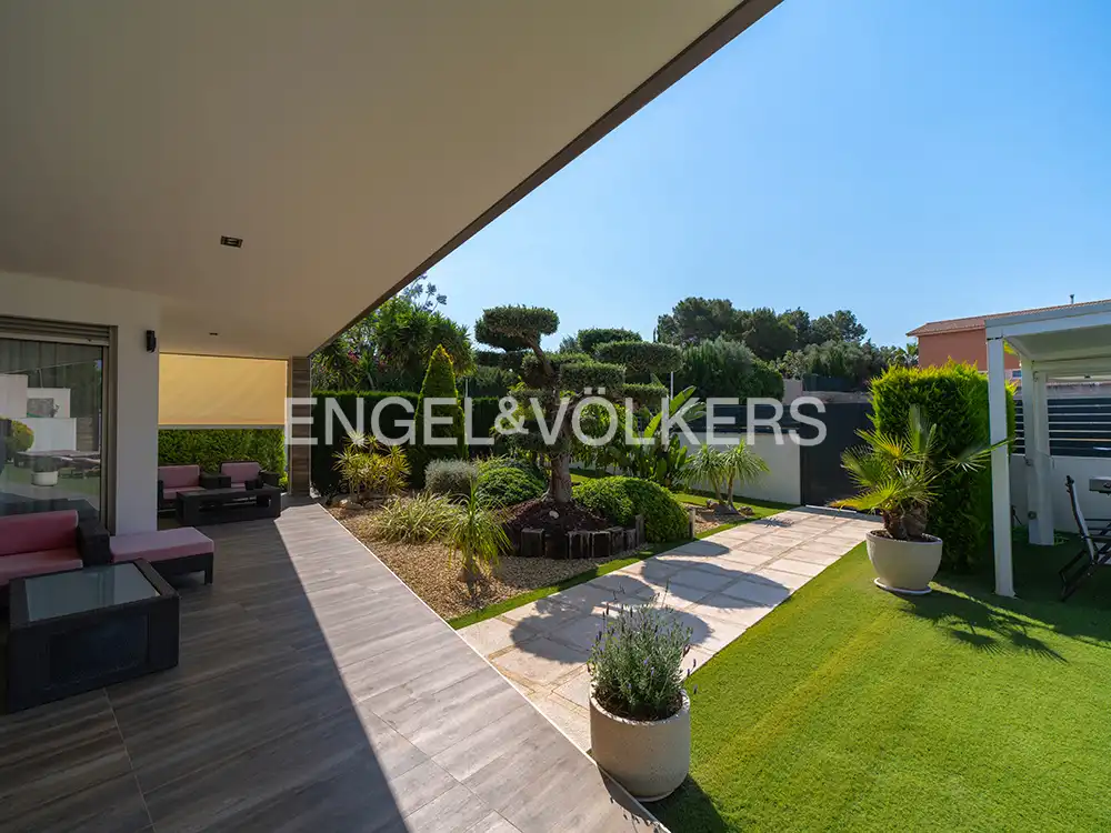 Terraza de Casa o chalet en venta en Santa Pola con Aire acondicionado, Calefacción y Jardín privado