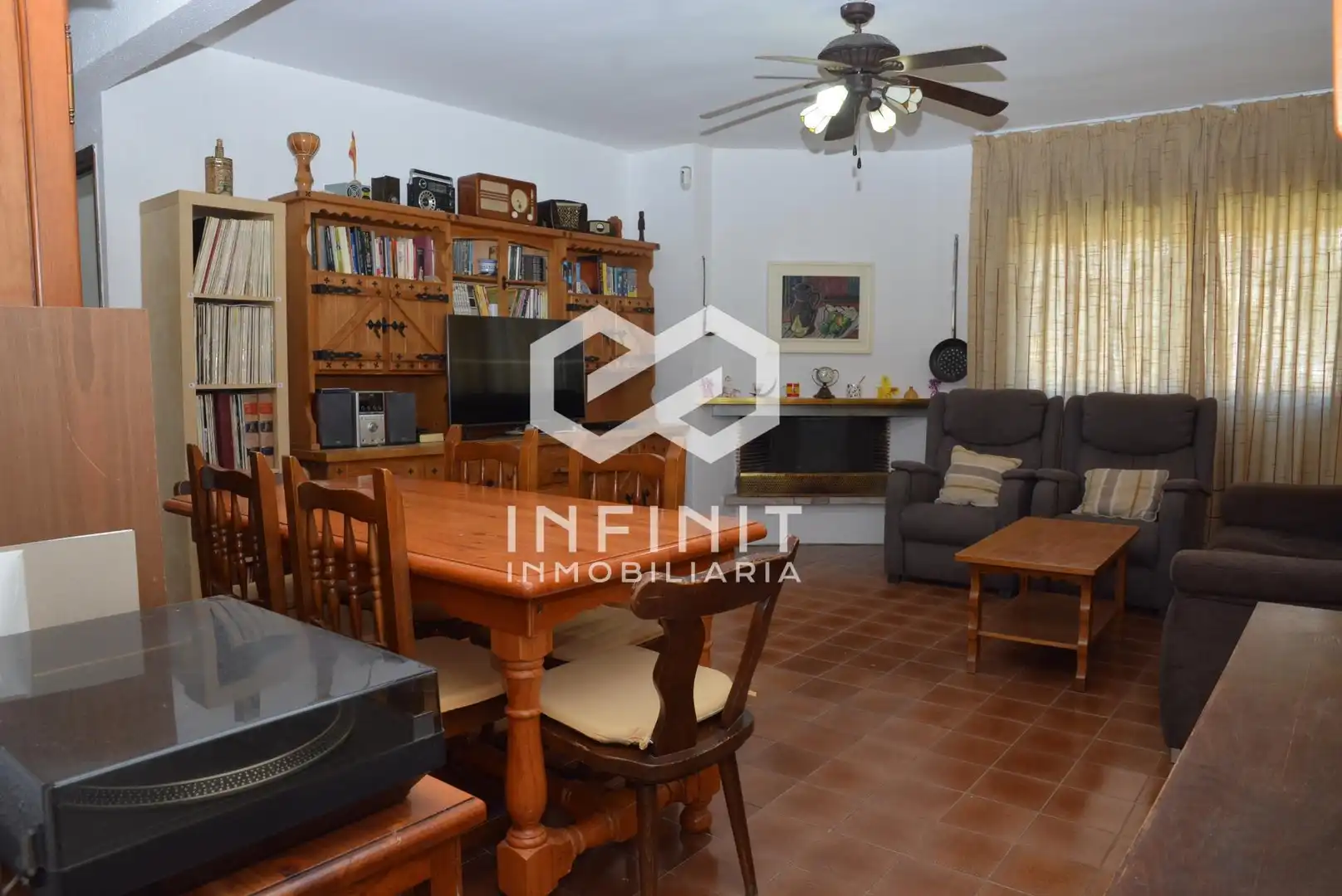 Sala de estar de Casa o chalet en venta en Carabaña con Calefacción, Jardín privado y Terraza
