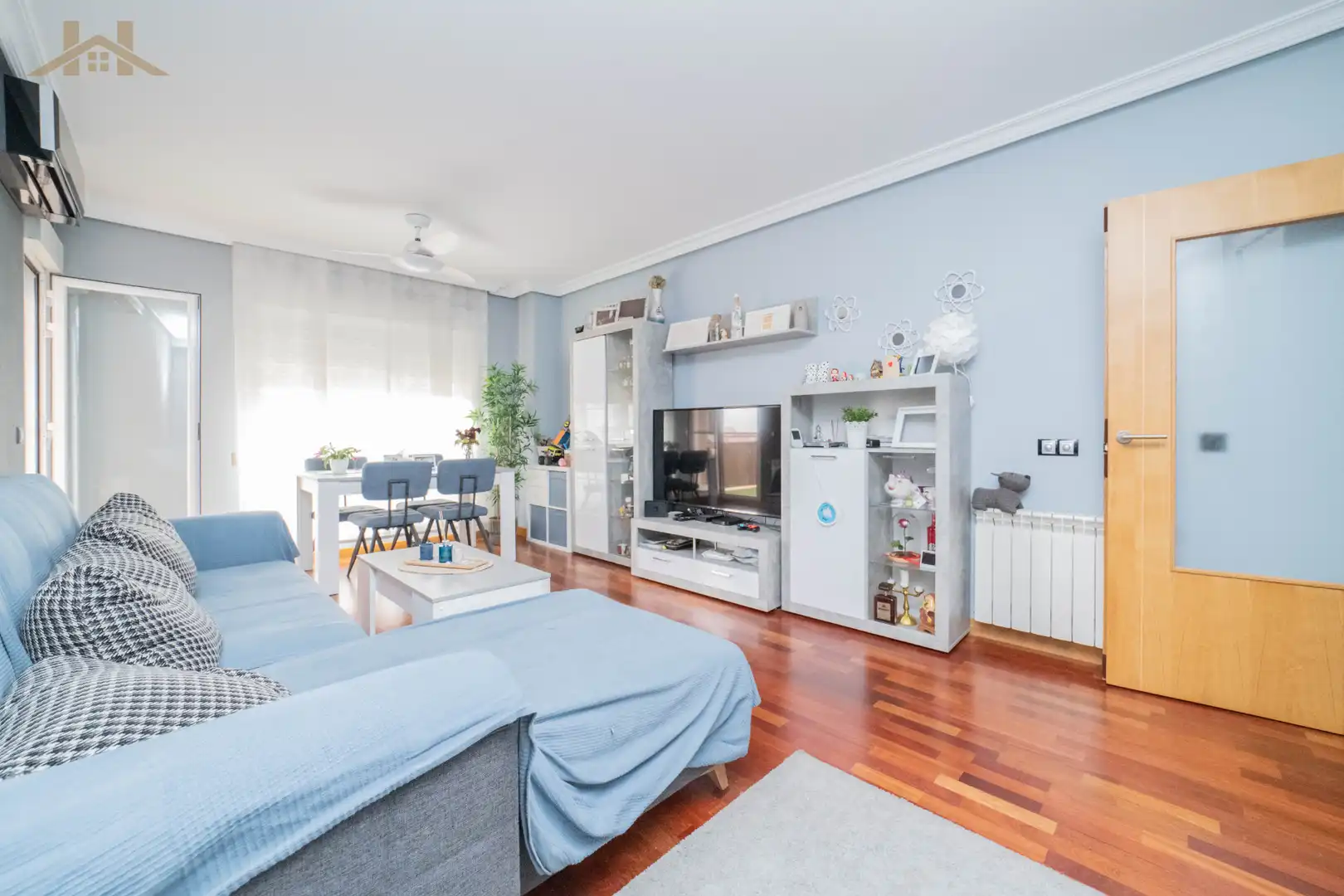 Sala de estar de Piso en venta en Navalcarnero con Aire acondicionado, Calefacción y Parquet