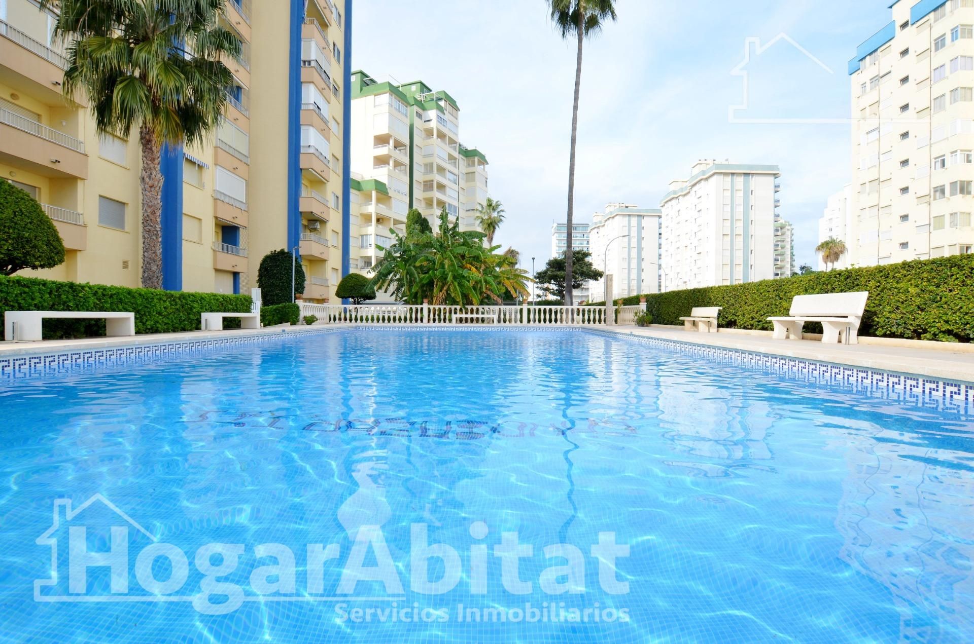 Swimming pool of Flat for sale in Gandia  with Air Conditioner, Private garden and Community pool