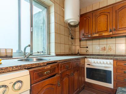 Kitchen of Flat for sale in Oviedo 