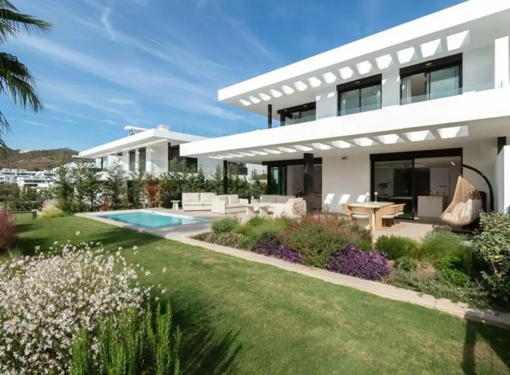 Wohnung mit Pool zum Verkauf in Las Chapas - El Rosario