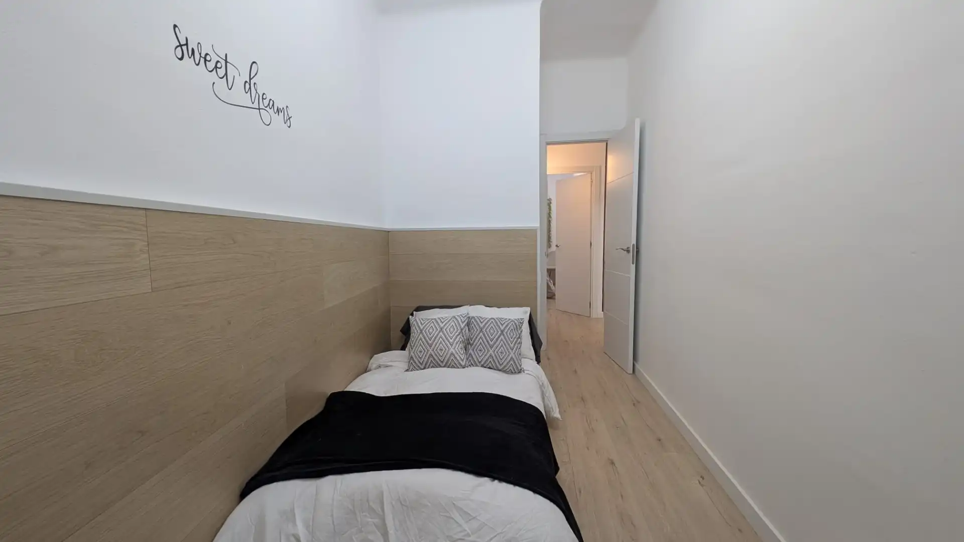 Habitación de Piso en venta en Barcelona con Aire acondicionado, Parquet y Amueblado