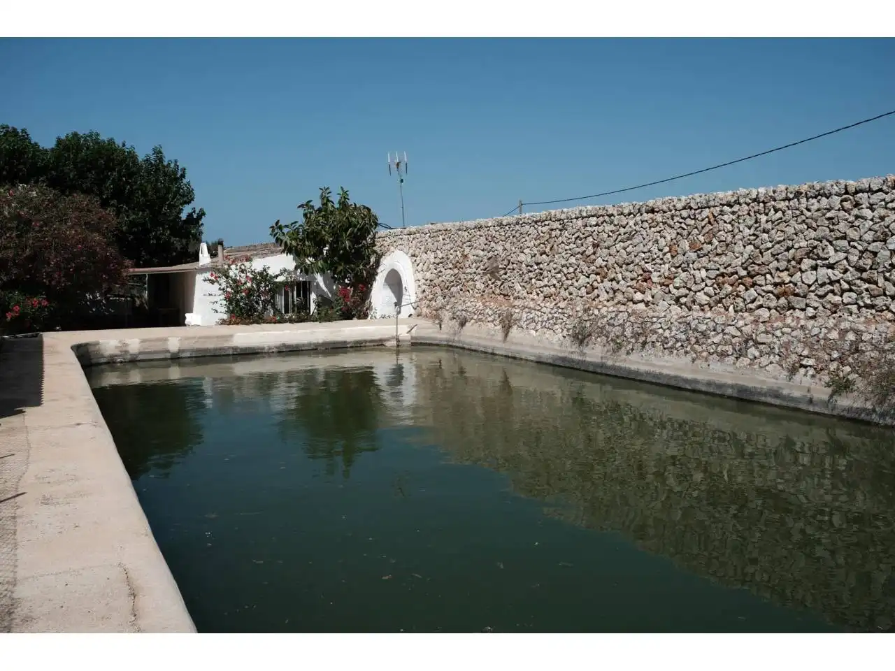 Piscina de Finca rústica en venta en Ciutadella de Menorca con Jardín privado y Piscina