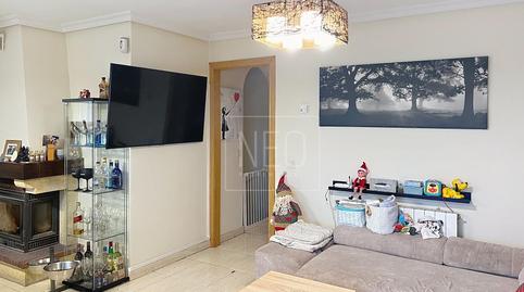 Foto 3 de Casa adosada en venda a Calle Robles, Guadalix de la Sierra, Madrid