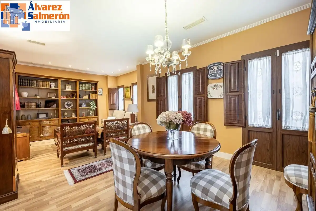 Apartments for rent in Calle Puentezuelas, Centro - Sagrario
