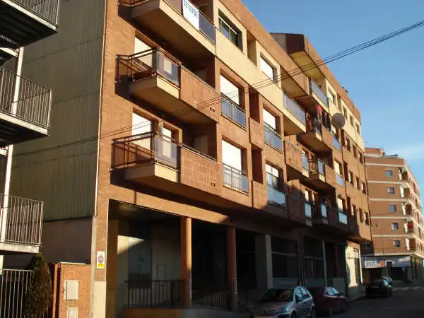Business premises for sale in Joan Maragall, imagen 2