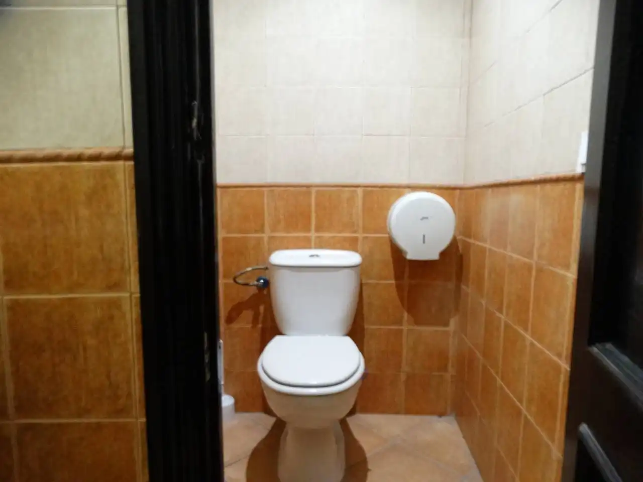 Bany de Local de lloguer en Huelva