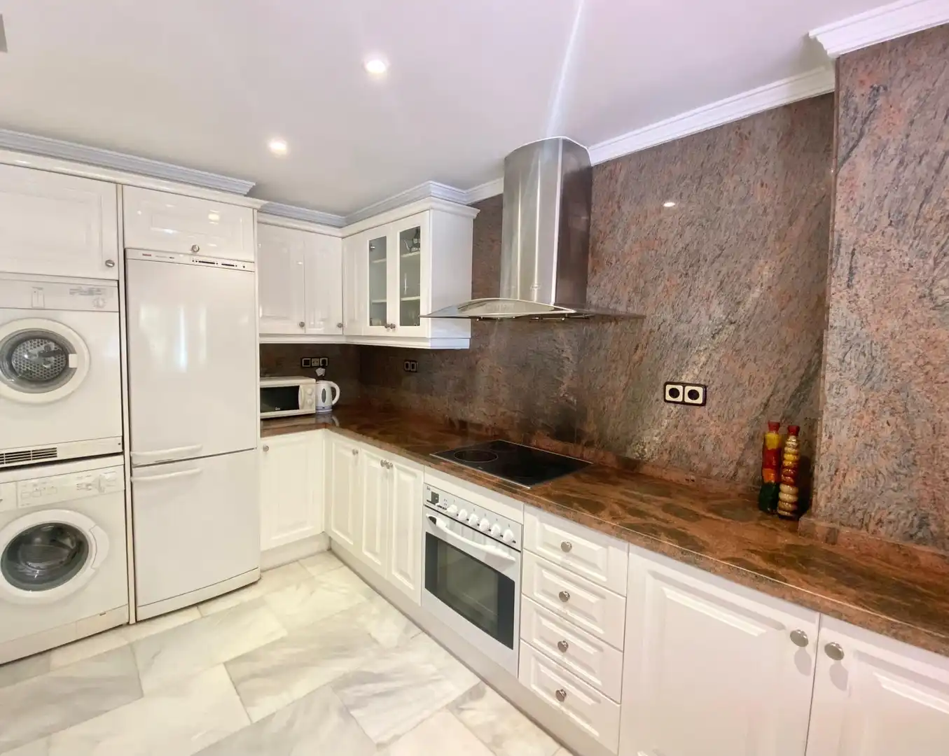 Kitchen of Flat for rent in Marbella  with Air Conditioner, Heating and Private garden