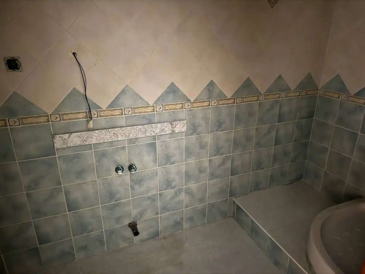 Bathroom of Houses for sale in Torreperogil