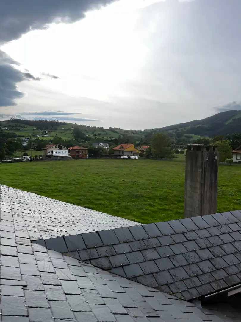 Casa adosada en venta en Torrelavega  con Calefacción, Terraza y Trastero