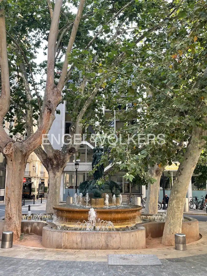 Vista exterior de Piso de alquiler en Valencia con Aire acondicionado, Calefacción y Balcón