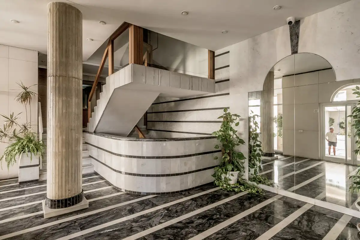 Apartament amb piscina en venda a Nueva Andalucía, imagen 2