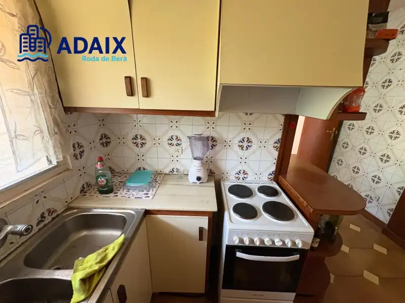 Cocina de Casa o chalet en venta en Roda de Berà con Terraza, Trastero y Piscina