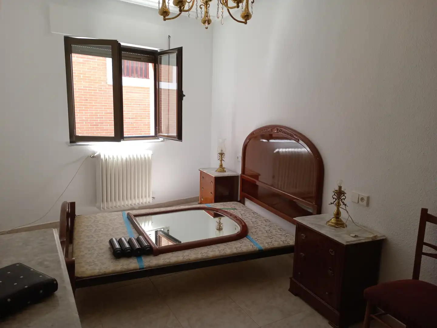 Bedroom of Houses for sale in Salamanca  with Heating, Furnished and Oven
