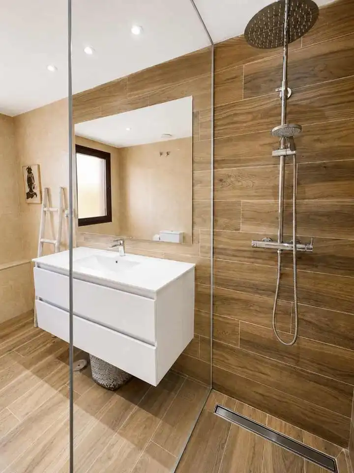 Baño de Ático en venta en Casares con Aire acondicionado, Calefacción y Terraza
