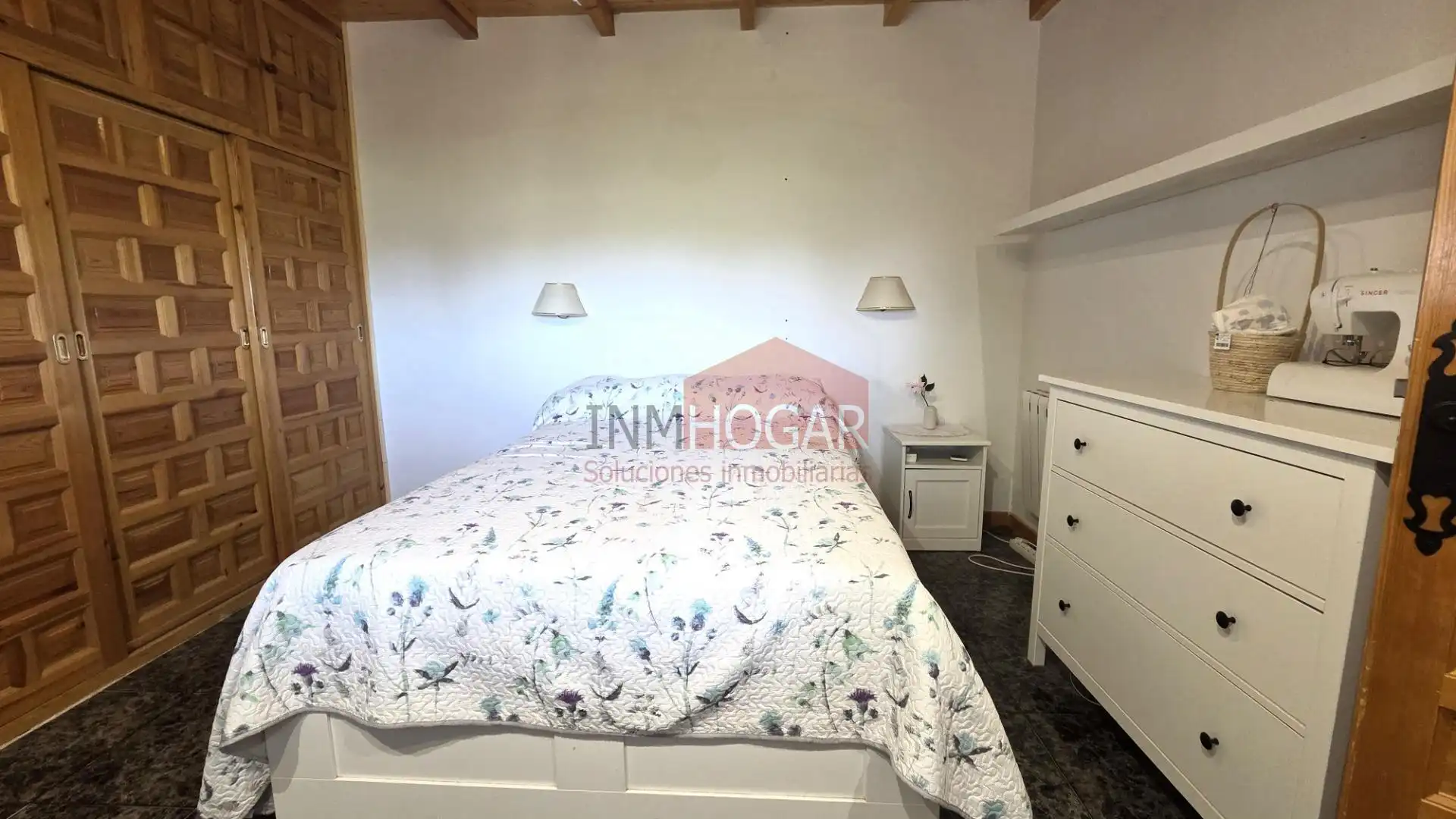 Habitación de Casa o chalet en venta en Herradón de Pinares con Calefacción, Jardín privado y Terraza
