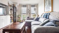 Living room of Flat for sale in  Madrid Capital  with Air Conditioner, Heating and Storage room