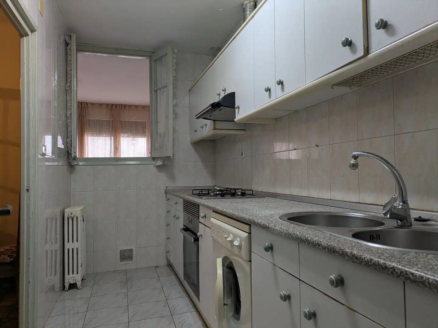 Cocina de Casa o chalet en venta en Monzón con Calefacción, Jardín privado y Terraza